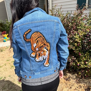 Women’s Denim Jacket Tiger Patch, Casual Jacket, Preppy, Striped Fierce Tiger, Cotton, Handstitched, J. Crew, Small jacket, Jungle, Cats