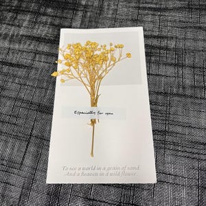 Carte pliante avec fleur séchée | Carte | Cartes de vœux | Types de cadeaux | Fête des mères | Anniversaire | avec enveloppe