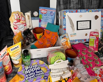 Caixa Surpresa de Verão | Caixa de Presente para Mulheres | Caixa My Little Seasons | Presente de Aniversário | Presente de Autocuidado | Beleza | Caixa Misteriosa