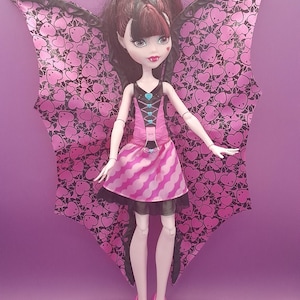 Poupée Monster High Draculaura Ghoul to Bat