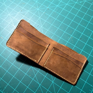 Cartera de cuero hecha a mano para hombre / Cartera cosida a mano / Cuero genuino / Regalo de Navidad