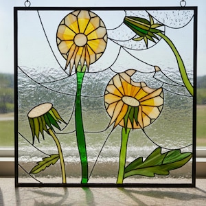 Maskrosmålning med målat glas, handritad blommig solfångaredesign, digital nedladdning PDF SVG PNG