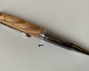 Handcrafted noble ballpoint pens