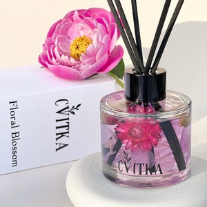 Natural Reed Diffuser with Dried Flowers: Home Fragrance Gift