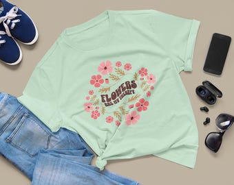 Floral Cottagecore T-Shirt, Retro Wildflower Design