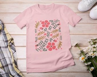 Floral Cottagecore T-Shirt, Retro Wildflower Design