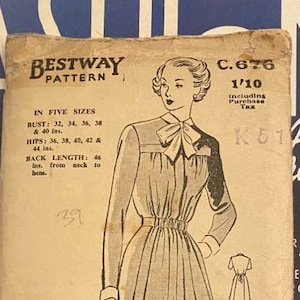 Vintage 1940's Sewing Pattern: Misses' Maternity Dress Bust 40 102cm Bestway C.676 image 1