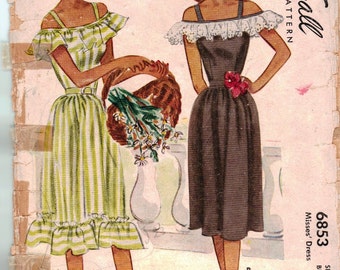 Vintage 1940s Pattern – Dress - Bust 36"