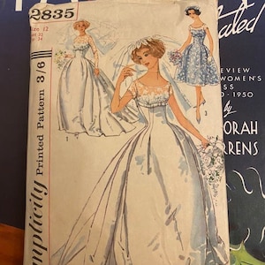 Vintage 1960s Sewing Pattern: One-Piece Brides&#39; and Bridesmaid&#39;s Dress - Bust 32&quot; - Simplicity 2835