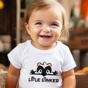 Mono divertido para bebé, mono bonito para padres primerizos, regalo único para bebé, adorable conjunto para bebé, humor para baby showers.