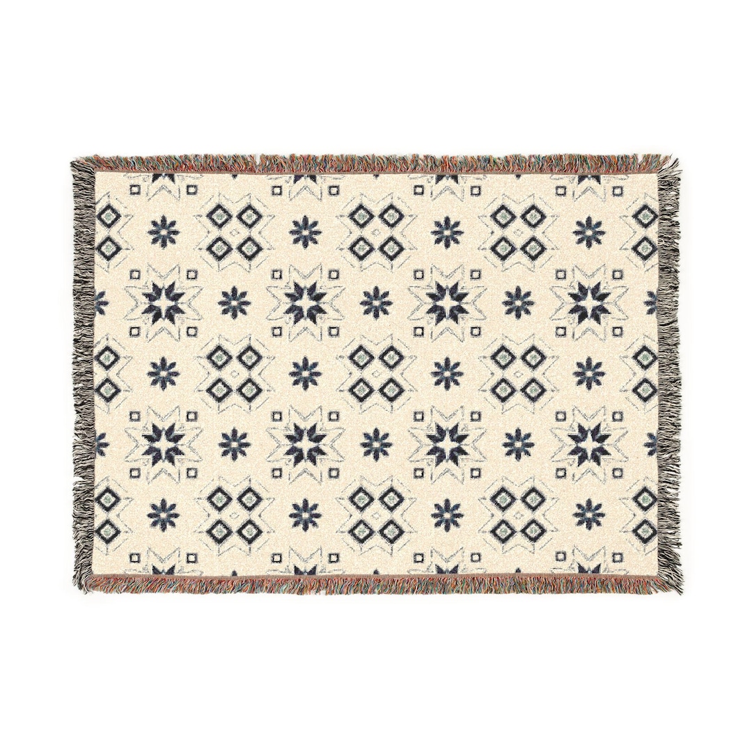 woven-throw-blanket-minimal-persian-geometric-pattern-cream
