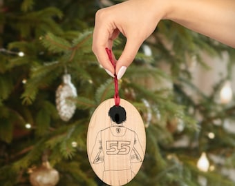 Carlos Sainz Wooden Ornament: F1 Motorsport Christmas Decor