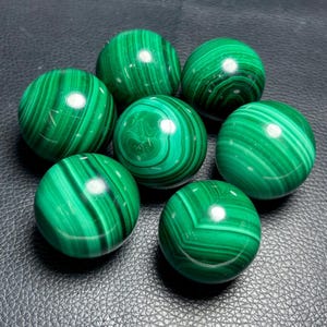 Sfera di malachite naturale, sfera di cristallo, sfera di pietra preziosa curativa, sfera di malachite di minerali spirituali, regalo di compleanno, amore e armonia