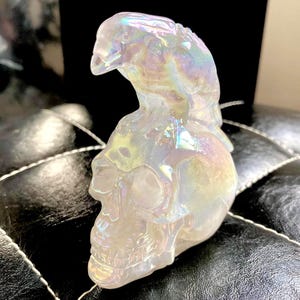 Aura Clear Quartz Skull and Eagle Carving, Crystal Skull Carving, Crystal Skull Gift, Crystal Eagle Carving, Crystal Eagle Gift, Skull Gift