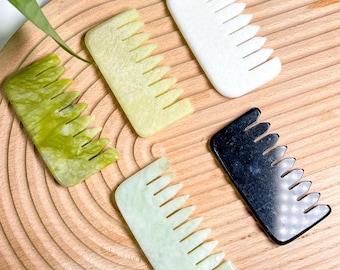 Peine de bolsillo de jade natural, peine de masaje capilar de cristal, herramienta para el cabello Gua Sha, peine de piedras preciosas único, regalo para el autocuidado
