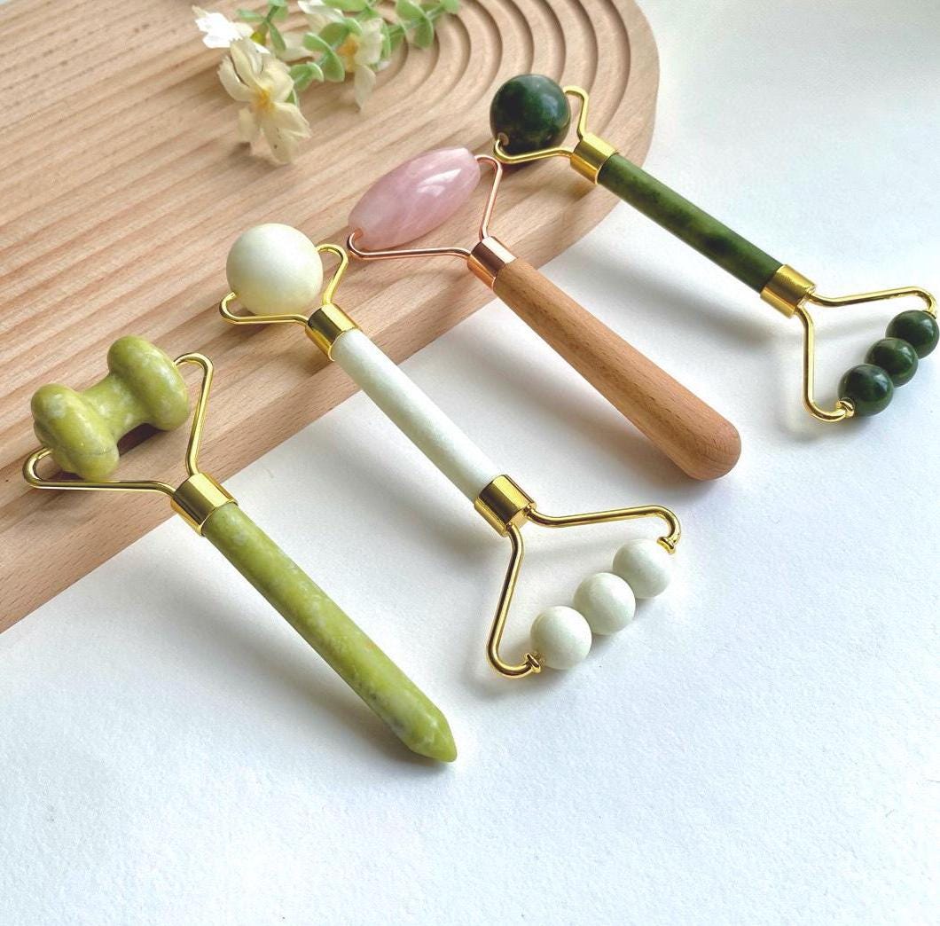 Natural Jade Rolling Massage Tool, Crystal Face Roller, Wooden Handle Jade Roller for Face and Eyes, Skin Care Tool Birthday Gift