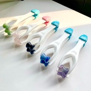 Natural Crystal Finger Massager Rolling Tool,Crystal Hand Massager Rollers,Relaxation Health Care massage Tool, Healing Tool