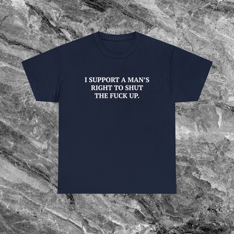 Chemise féministe Cadeau chemise meme drôle Chemise déjantée Chemise ironique Chemise sarcastique qui va dur Chemise étrange Chemise maudite Chemise an 2000 Chemise Gen Z Navy