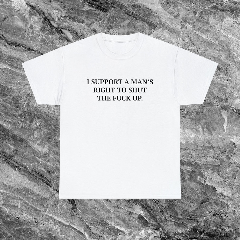 Chemise féministe Cadeau chemise meme drôle Chemise déjantée Chemise ironique Chemise sarcastique qui va dur Chemise étrange Chemise maudite Chemise an 2000 Chemise Gen Z White