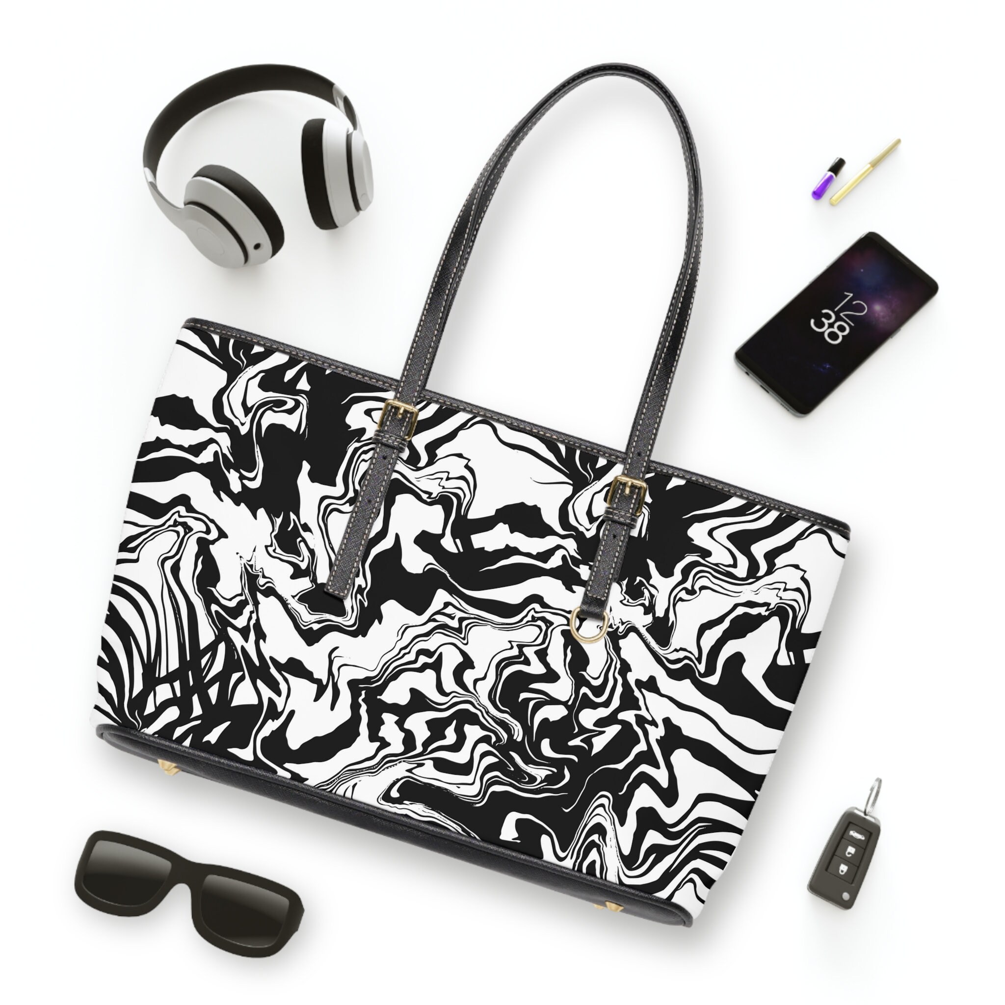 Opulent PU Leather Shoulder Bag