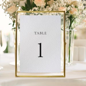 Tarjetas modernas para números de mesa / Señalización para eventos / Diseño minimalista y moderno en blanco y negro / Hecho a mano / Bodas, bautizos, fiestas, decoración