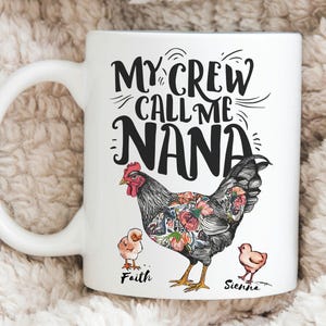 Taza de café personalizada para la abuela, taza personalizada con nombre de nietos y diseño floral de gallinas, regalos para la abuela, abuela amante de las gallinas, regalos de decoración rústica estilo granja.