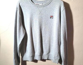 Y2K 00s Women's FILA gray/grey sweatshirt - size large