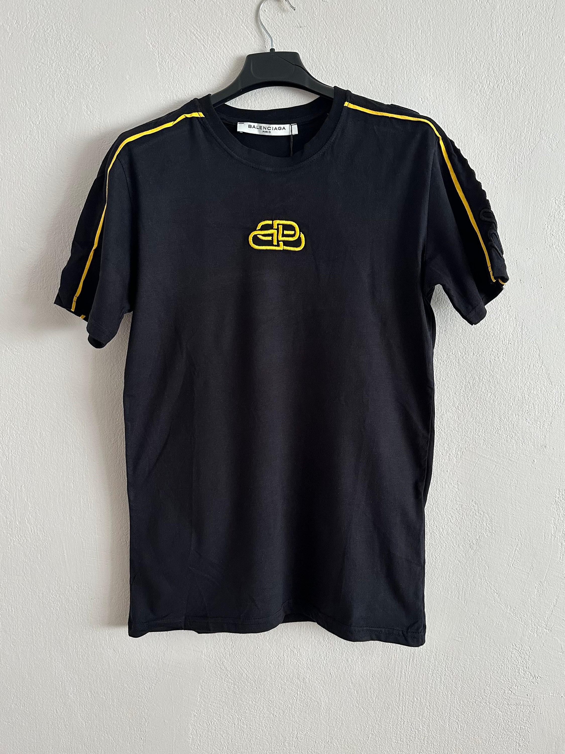 balenciaga interlock t shirt