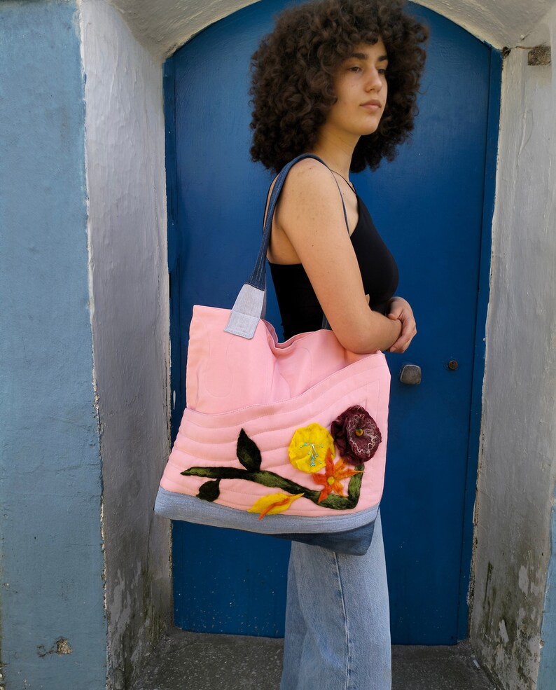 Felt Flowers Shoulder Bag, Handmade Pink and Blue Large Bag with Multi Pockets zdjęcie 1