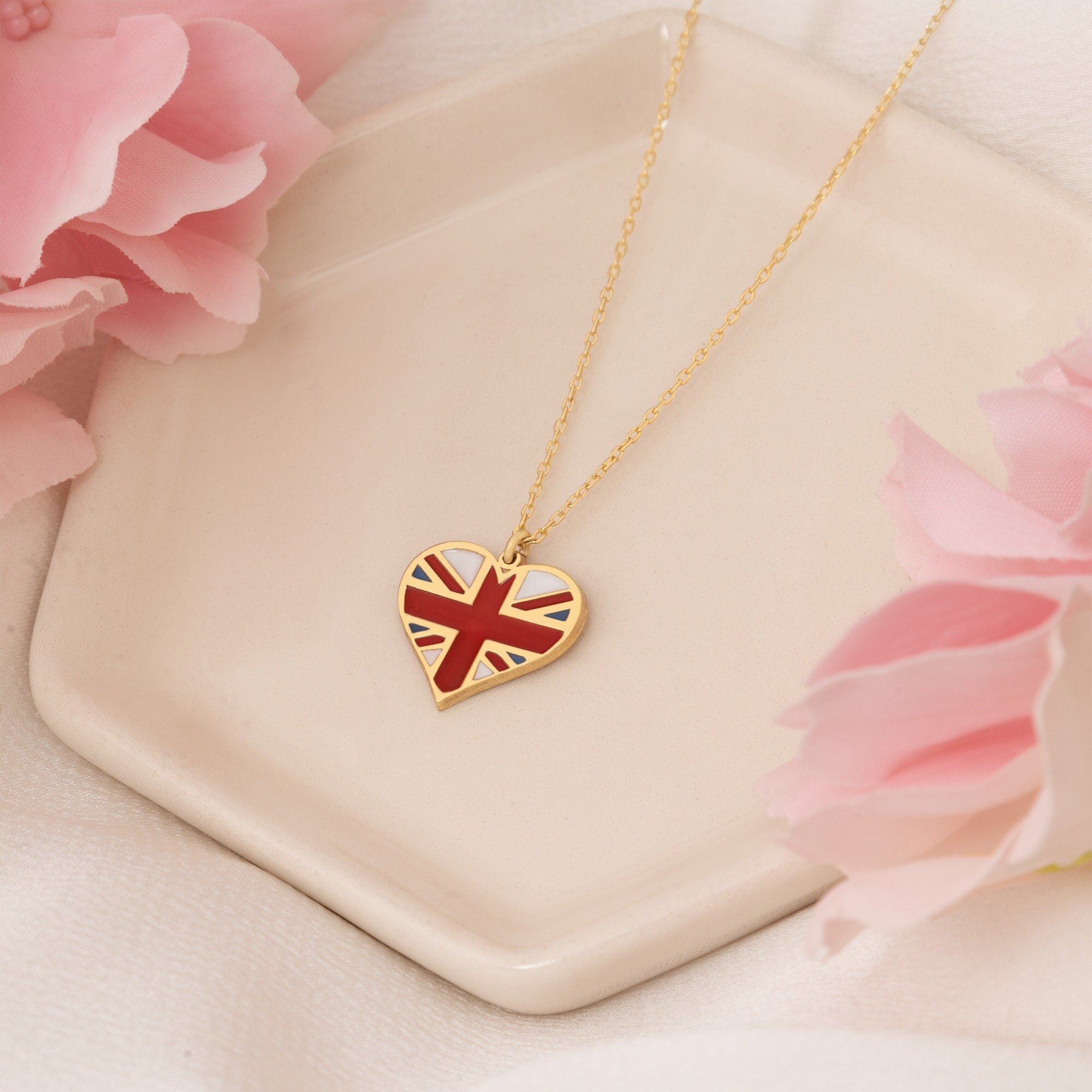 14K Solid Gold United Kingdom Love Flag Necklace - 14K Gold UK Flag Necklace - National Flag Pendant - Gold England Necklace - Britain Flag