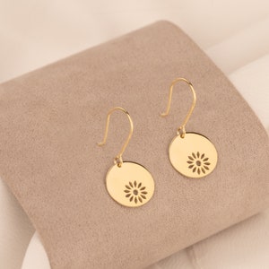 14K Solid Gold Flower Dangle Earrings Disc Flower Earrings Flower Earrings 14K Gold Jewellery Earrings for Women Gift For Mother image 3