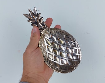 Small vessel, small pineapple vessel, cool, retro, vintage, unique, gift, gift idea, metal vessel