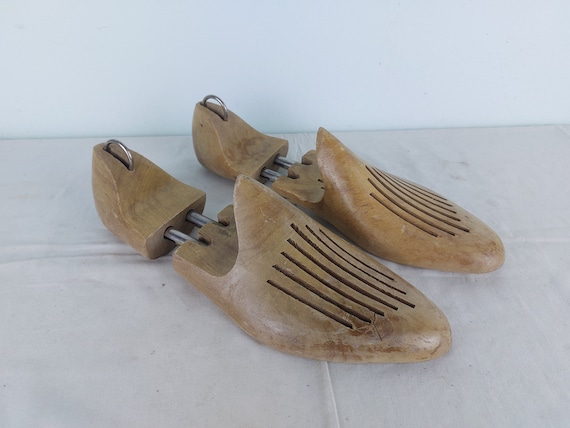 Vintage Wood Shoe Trees, Shoe Shapers, Country, Farmhouse, Primitive decor, decor, home decor, cool