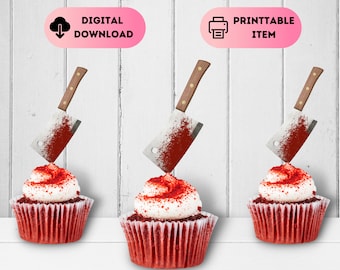 Può includere: Tre cupcake al velluto rosso con glassa bianca e codette rosse. Ogni cupcake è sormontato da un coltello da macellaio stampabile macchiato di rosso.