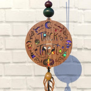 Trick& Treat Svg Suncatcher, Papelão refletivo, DVDs reaproveitados, CD, Arquivo de corte a laser, Modelos CNC, SVG, PDF, DXF, Suncatcher, S67