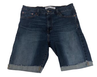 Pantalones cortos vaqueros de mezclilla con dobladillo, lavado oscuro, para hombre, marca Signature by Levi Strauss & Co., talla 32.