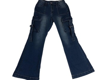 Shein Womensette Petite L Jeans cargo acampanados de mezclilla lavado oscuro con hebilla azul estilo retro