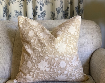 Floral Beige and Cream Zippered Pillow Cover || Spring pillow cover || 16x16 18x18 20x20 22x22 12x20 ||