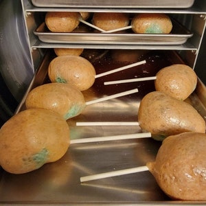 Frosty Carmel Apple Pops