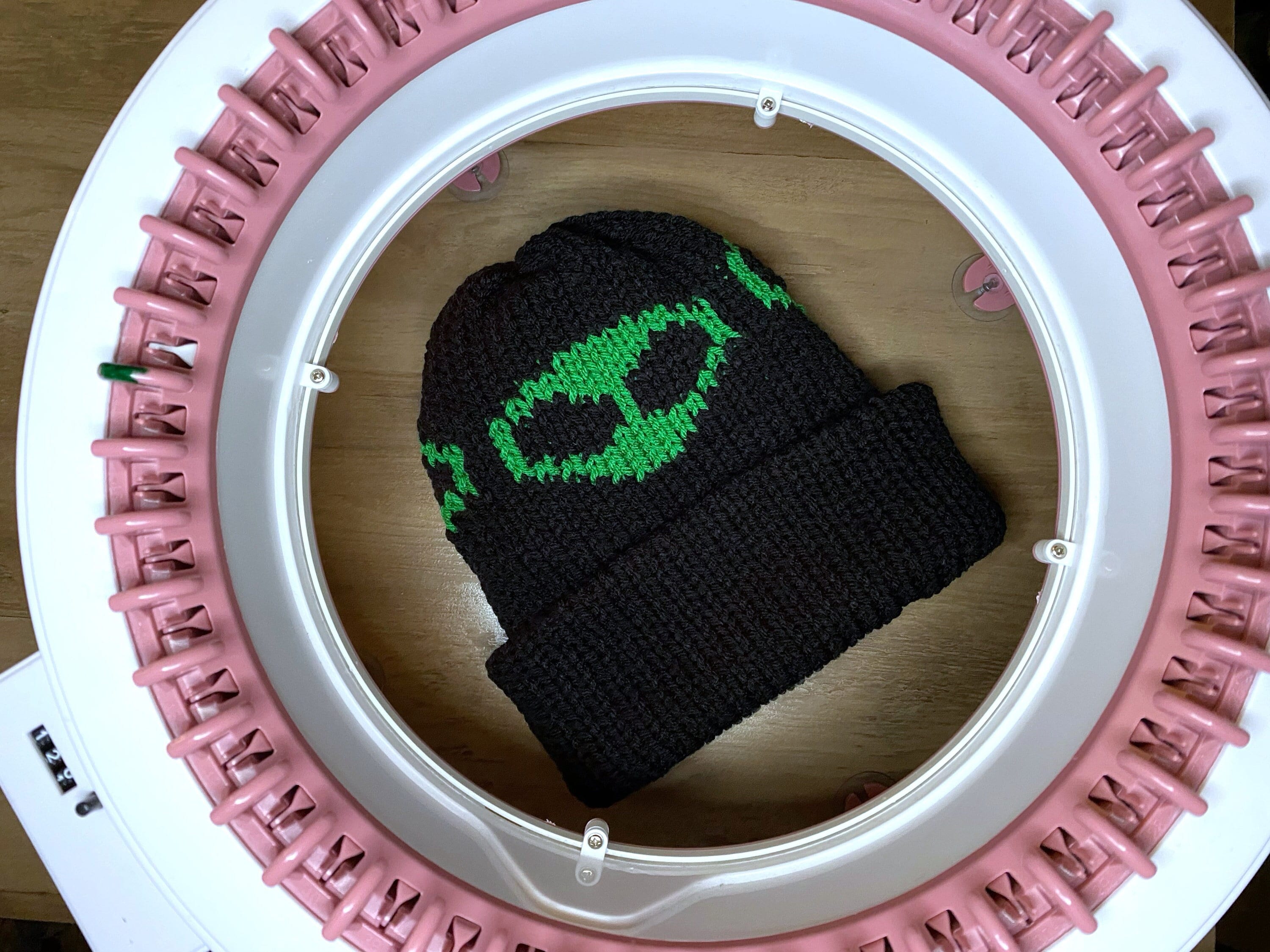 PATTERN ONLY: Alien Beanie, Circular Knitting Machine, Loombot