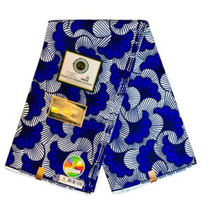 Peut inclure: Un tissu bleu et blanc avec un motif floral. Le tissu est imprimé avec le texte "PRINTED BY PHOENIX HITARGET" et "GUARANTEED W LOCK PRINTS HITARGET 1412".