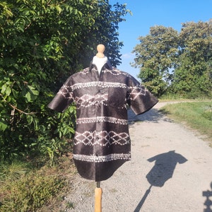 Men&#39;s brown shirt, Batik, Bazin, tye and dye, Adire, Kampala short sleeves, cotton, soft.