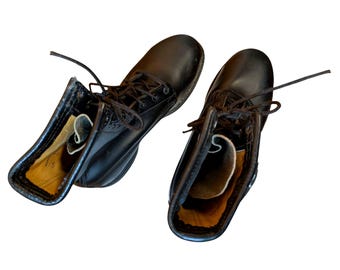 C. 1978 Vintage -addison Shoe Co.- US Military Spec Black Leather