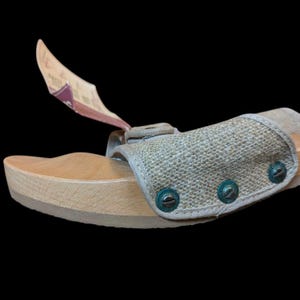 Rare Vintage 1970&#39;s Scholl Wooden Exercise Sandals New In Box/Khaki Canvas/ Size 7-7.5/ Made in Austria/ LARGEST Raised TOE GRIPS