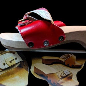 Rare Vintage 70&#39;s Dr. Scholl&#39;s Wooden Exercise Sandals New w Box+Tags/ Size 6-6.5/ Made In Austria/ RED 1970&#39;s Clogs Large TOE GRIPS