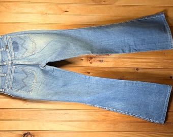 Maat 24 Wrangler-jeans uit de jaren 70/ FLARED/ BESTE slim fit/ jaren 70 vervaagd X-Small Jr. Wrangler's 25,5 x 31,5"
