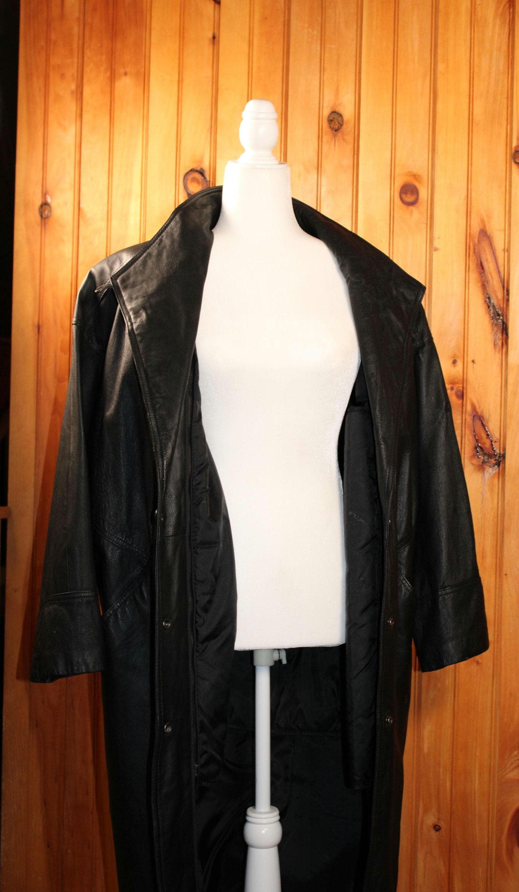 Vintage 80's 90's Oversized WILSONS Leather Jacket/ Puffy Sleeve