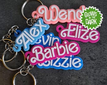 Llavero con nombre de temática pop (personalizado)