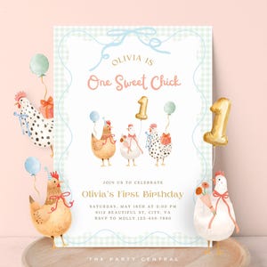 Puede incluir: Una invitación con un borde de cuadros vichy azul claro y blanco, con el texto "Olivia is One Sweet Chick" y "Olivia's First Birthday." El diseño incluye ilustraciones de acuarela de pollos, globos y un globo dorado con el número uno.