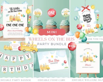 Puede incluir: Un paquete de fiesta imprimible para una fiesta de cumpleaños con el tema "Las ruedas del autobús". El paquete incluye un cartel de bienvenida, una pancarta, una tarjeta de comida, una etiqueta de agradecimiento y adornos para cupcakes. El diseño presenta un autobús escolar amarillo con animales en él, señales de stop y globos.